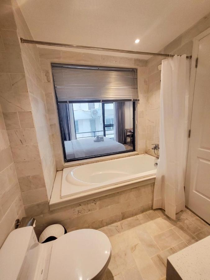 Thao Trang Laluxe Hotel Phu My Hung 호치민 외부 사진